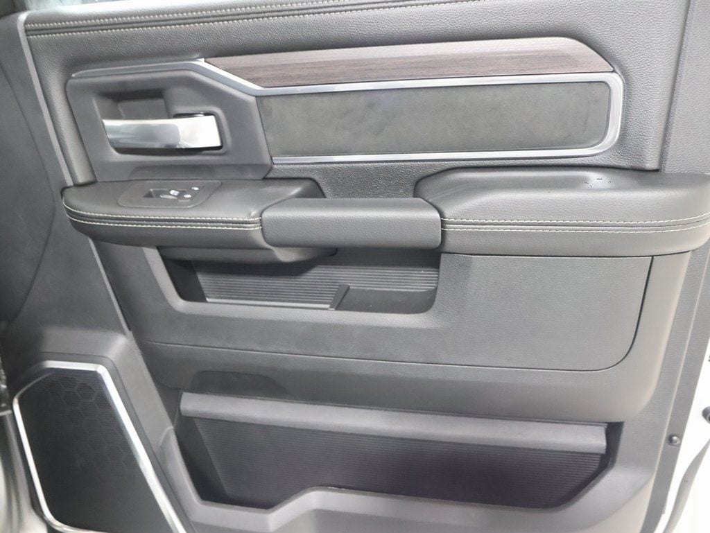 2026 RAM 2500 Laramie - Photo 20
