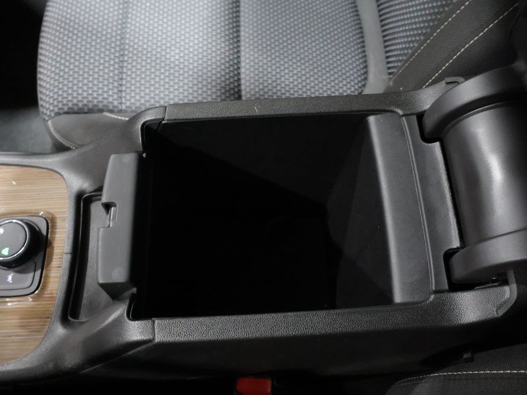 2023 GMC Acadia SLE - Photo 29