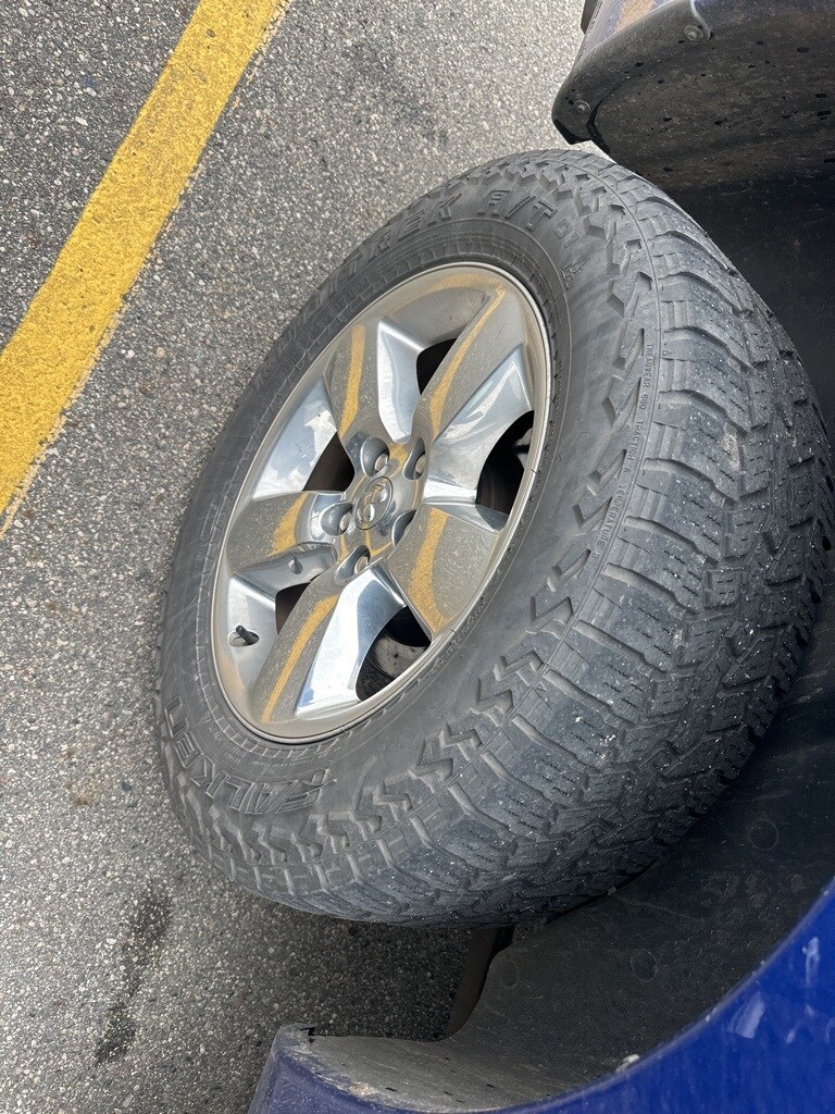 2016 Ram 1500 Big Horn photo 3