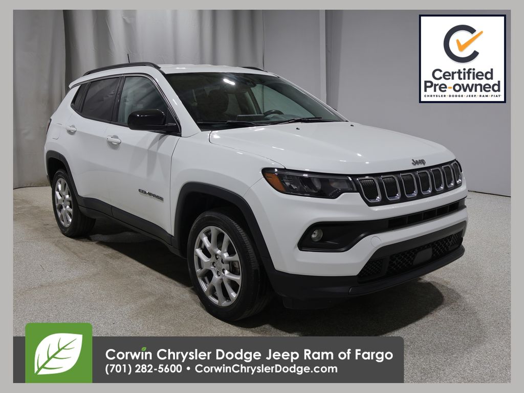 2022 Jeep Compass Latitude Lux