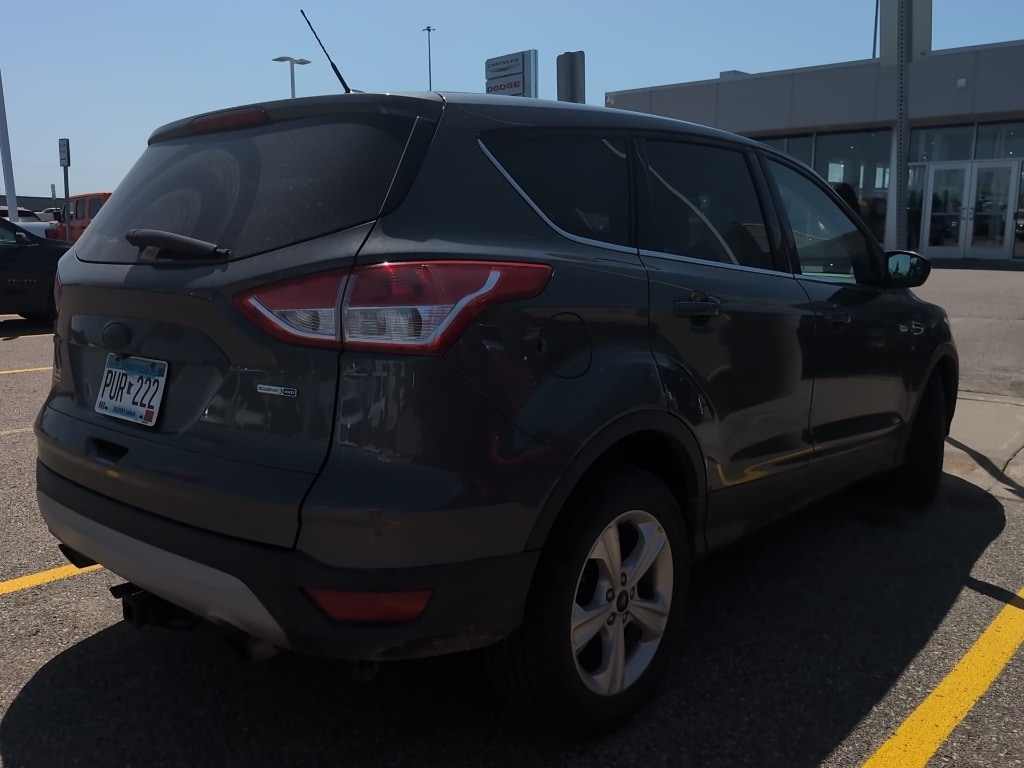 Used 2015 Ford Escape SE with VIN 1FMCU9GX1FUB19066 for sale in Fargo, ND