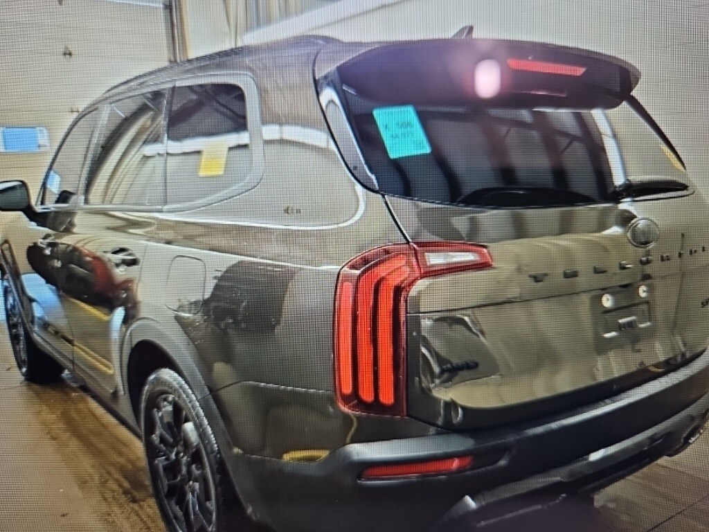 2021 Kia Telluride SX photo 2