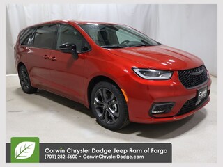 2026 Chrysler Pacifica SELECT Passenger Van