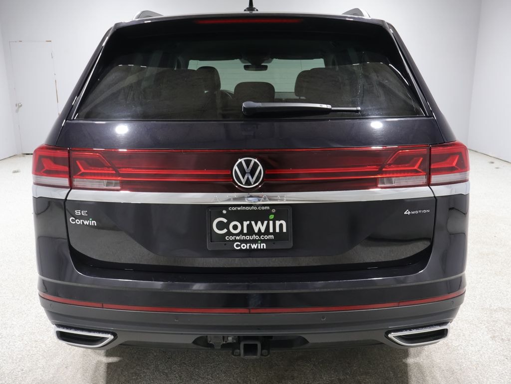 Used 2025 Volkswagen Atlas 2.0T SE w/Technology SUV
