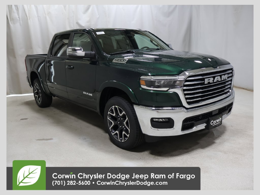 2026 Ram 1500 LARAMIE CREW CAB 4X4 5'7 BOX Pickup