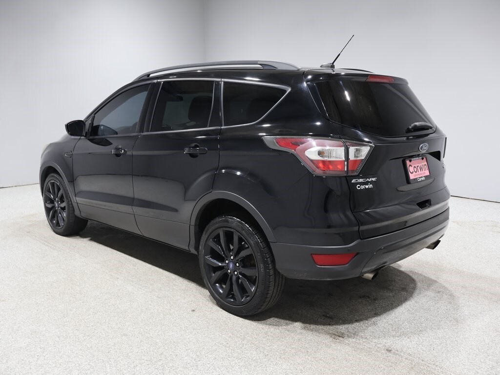 2017 Ford Escape SE photo 4