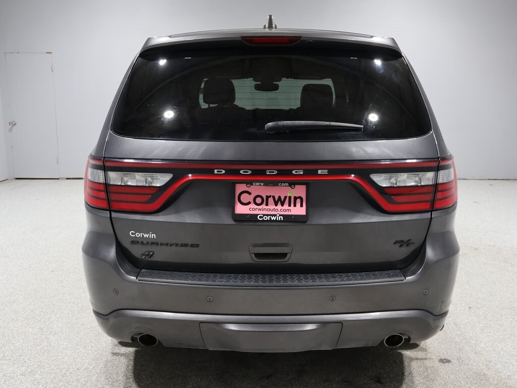 2018 Dodge Durango R/T photo 2