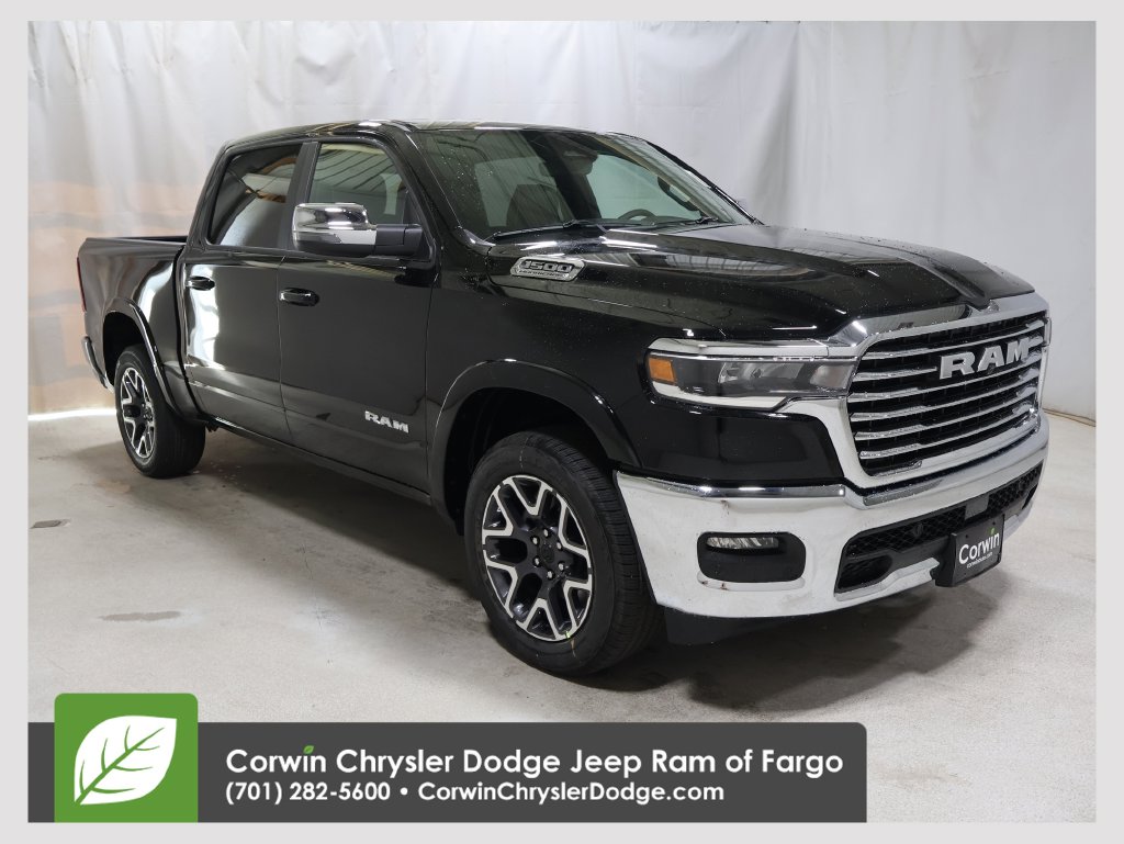 2026 Ram 1500 LARAMIE CREW CAB 4X4 5'7 BOX Pickup