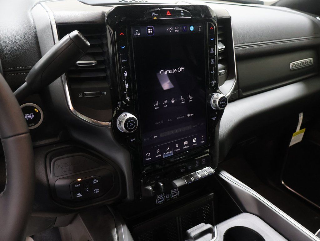 2025 RAM 2500 Laramie - Photo 24