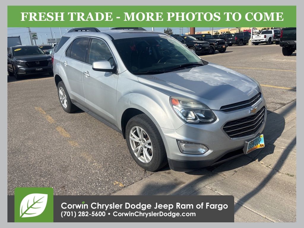 2017 Chevrolet Equinox AWD LT's photo