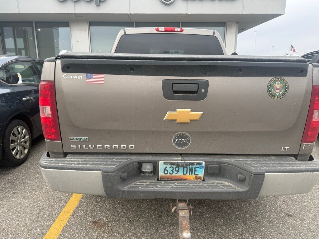2012 Chevrolet Silverado 1500 LT photo 4