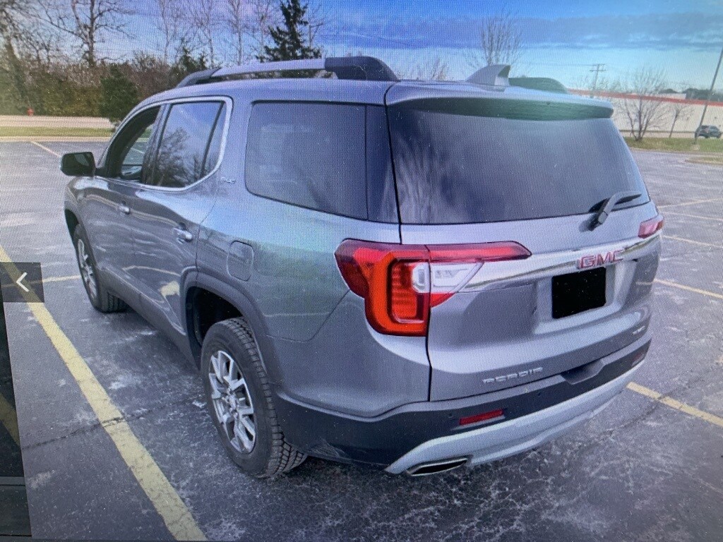 2021 Gmc Acadia SLE photo 4