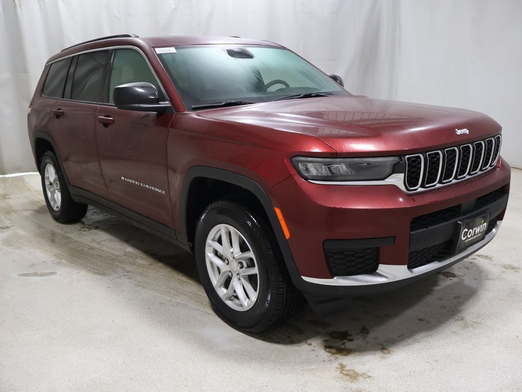 2025 Jeep Grand Cherokee L Laredo's photo