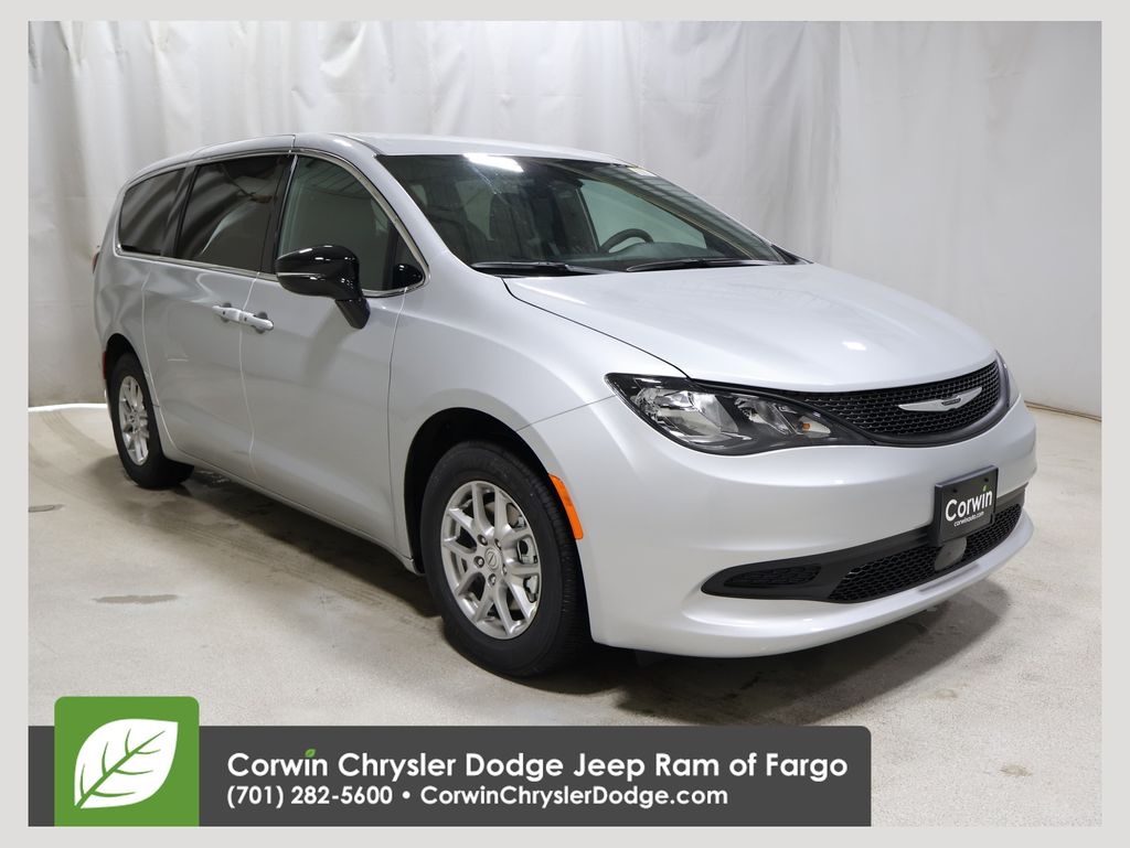 2026 Chrysler Voyager LX's photo