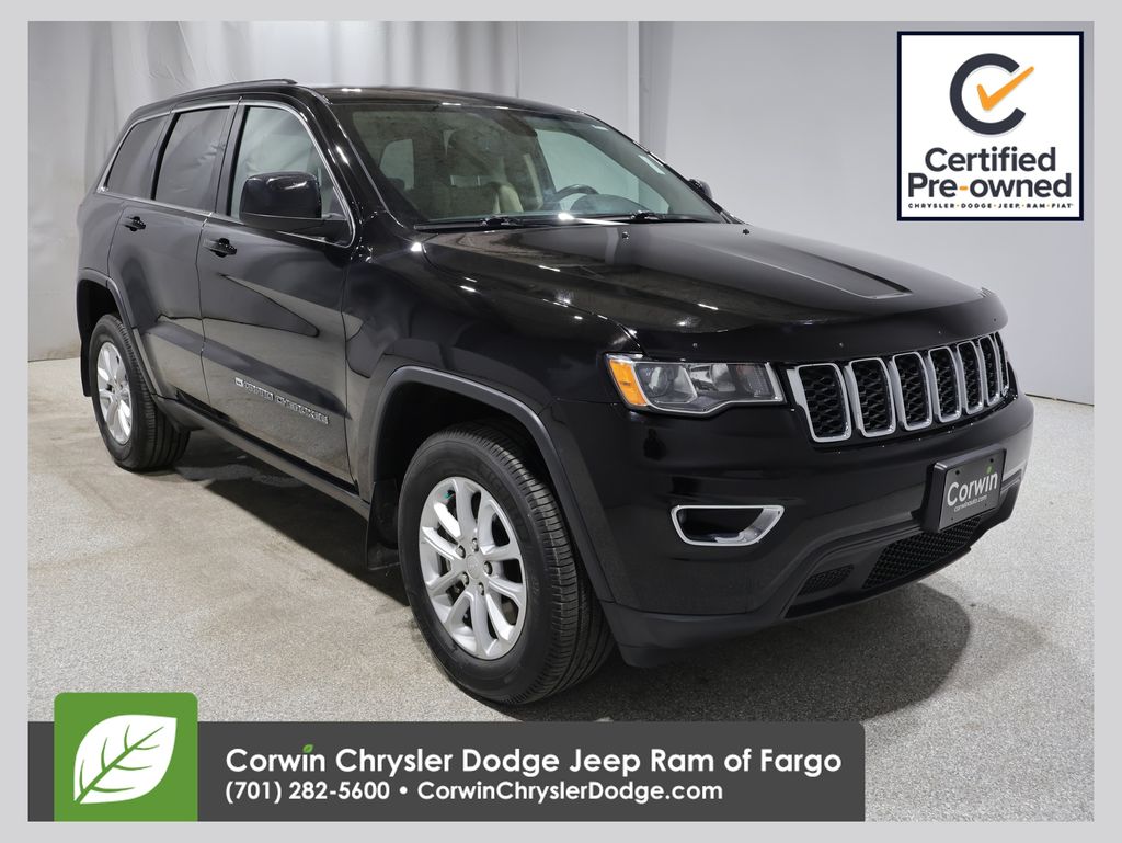 2022 Jeep Grand Cherokee Laredo E 4WD's photo