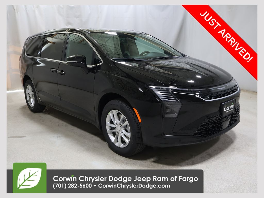 2027 Chrysler Pacifica Select AWD's photo