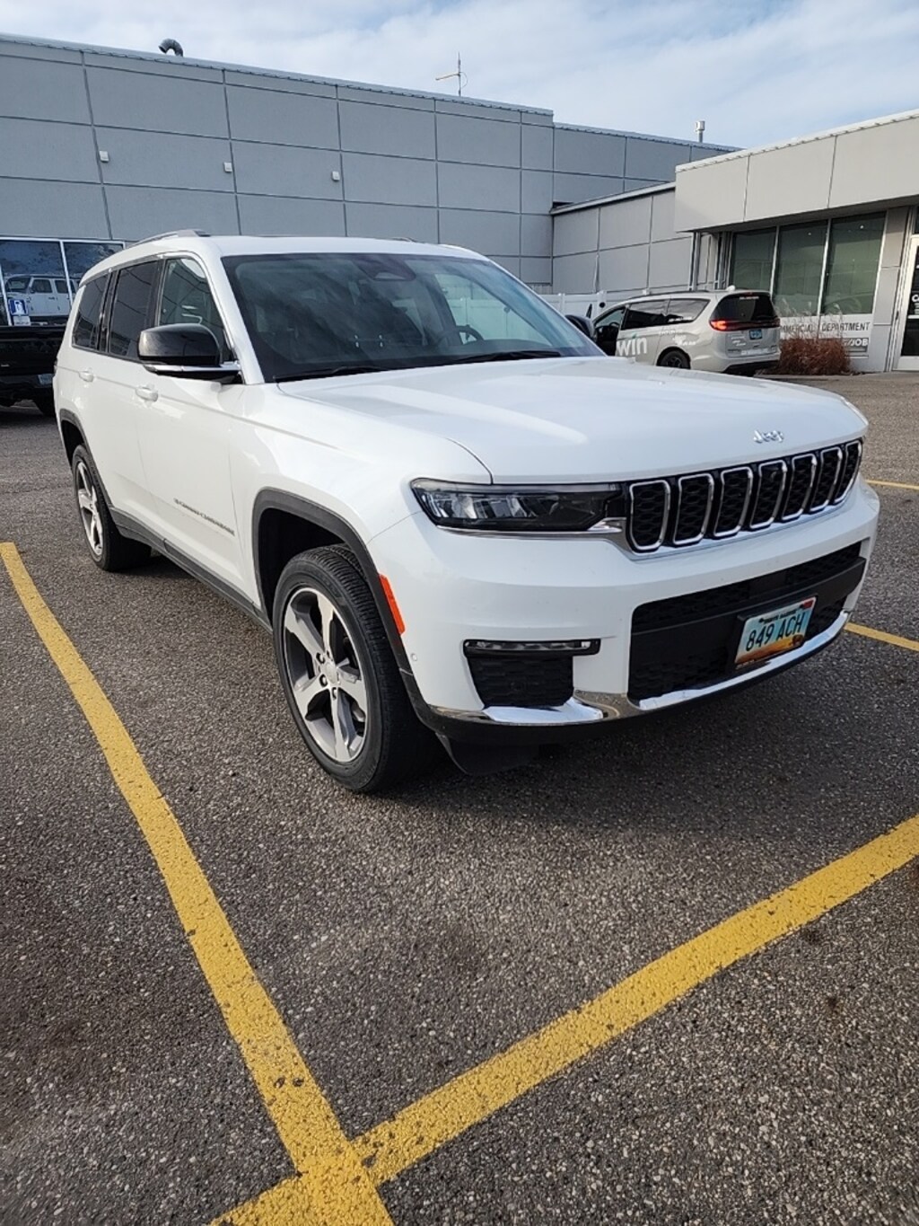 Used 2023 Jeep Grand Cherokee L Limited SUV