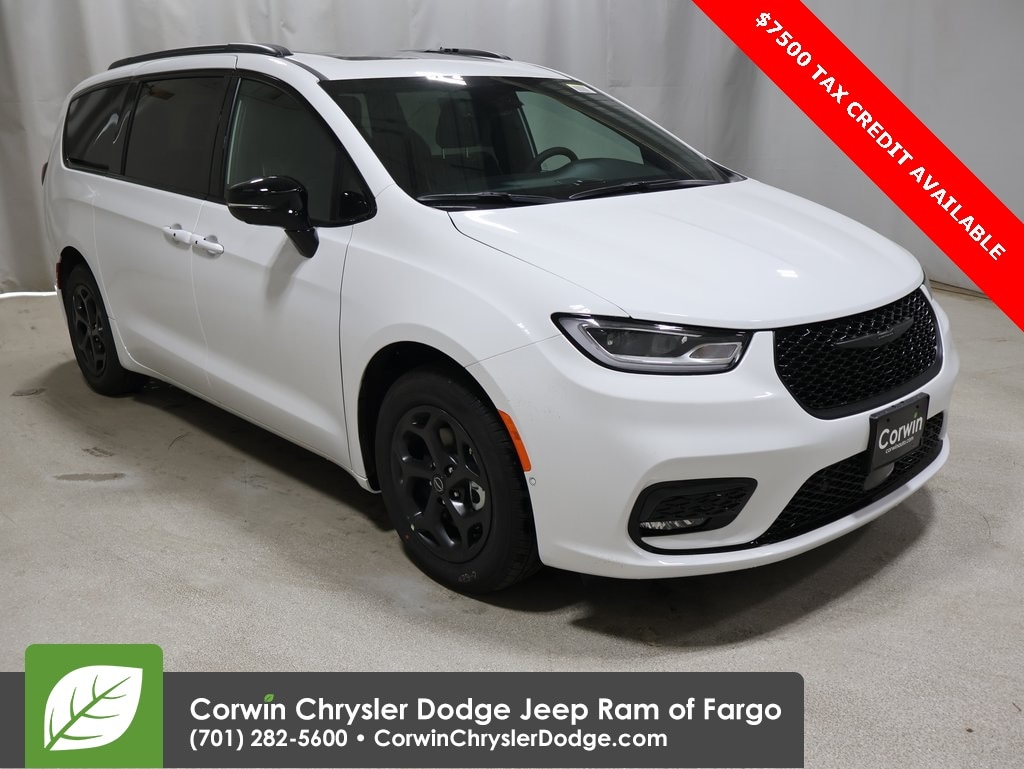 2025 Chrysler Pacifica Hybrid PACIFICA PLUG-IN HYBRID S APPEARANCE