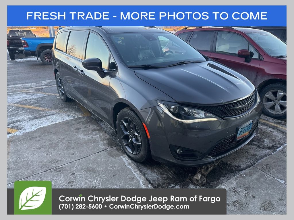 2019 Chrysler Pacifica Touring L Plus