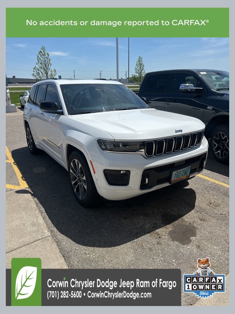 2023 Jeep Grand Cherokee Overland 4x4's photo