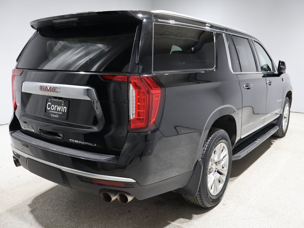 2022 Gmc Yukon XL Denali photo 2