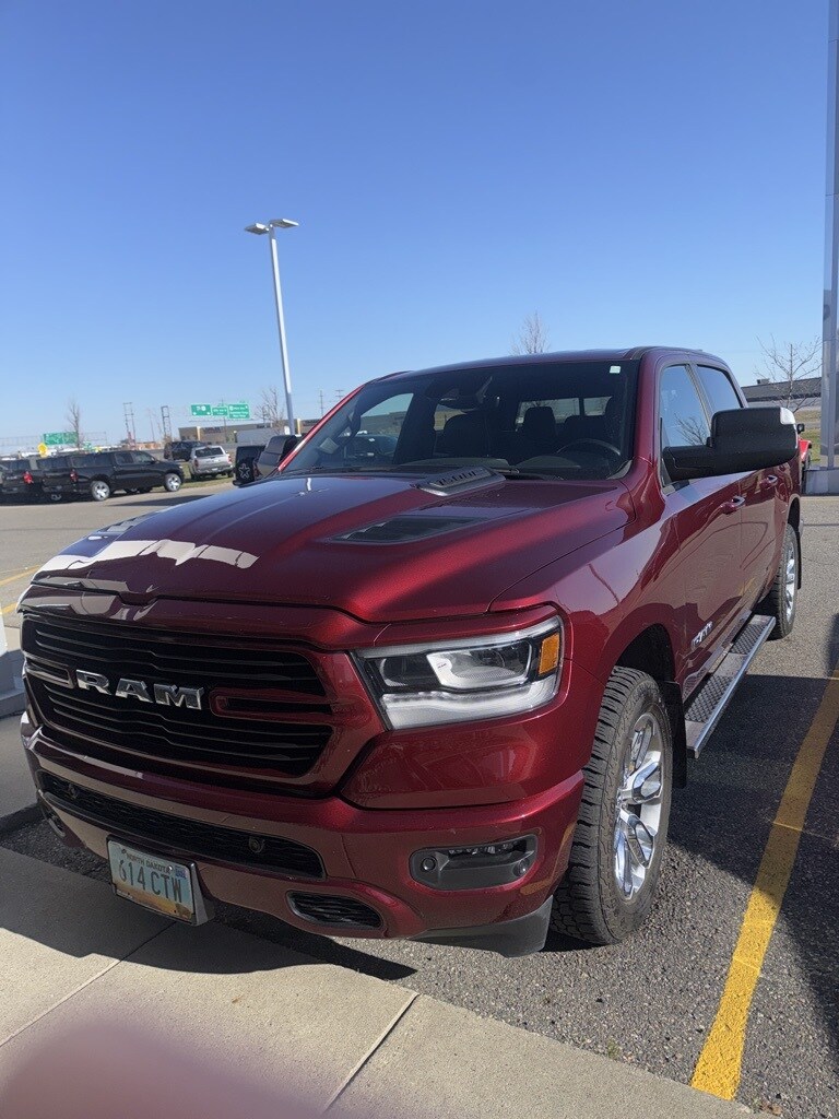2023 Ram 1500 Laramie photo 4