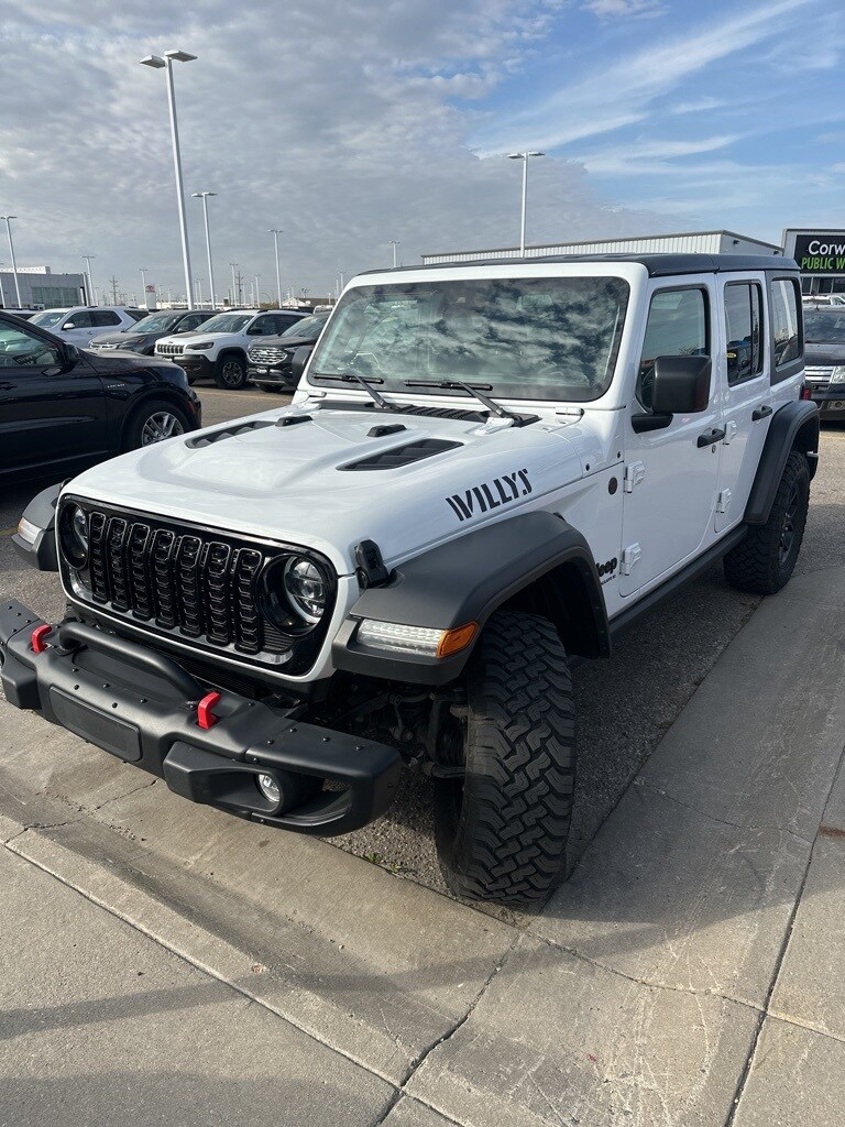 2024 Jeep Wrangler Sport Willys photo 2