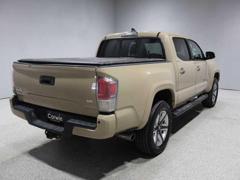 2016 Toyota Tacoma Limited V6 photo 2