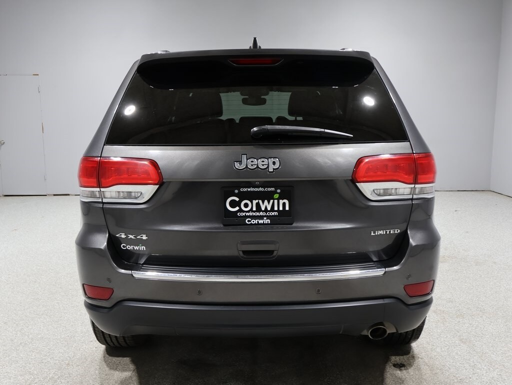 2018 Jeep Grand Cherokee Limited photo 2