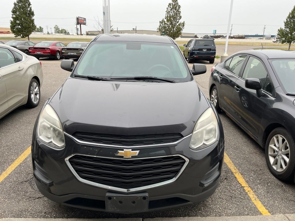 Used 2016 Chevrolet Equinox LS SUV