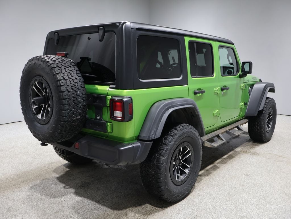 2025 Jeep Wrangler Sport photo 2
