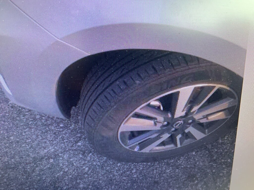 2023 Nissan Versa 1.6 SV photo 2