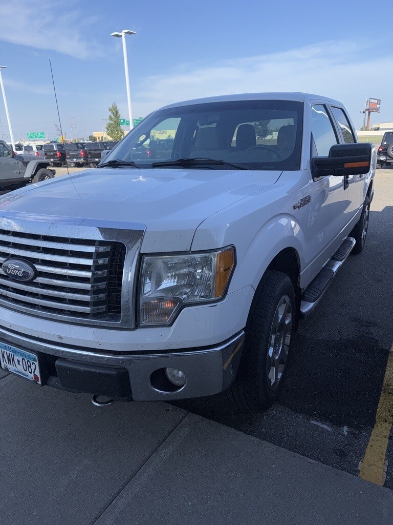 2010 Ford F-150 XLT photo 3