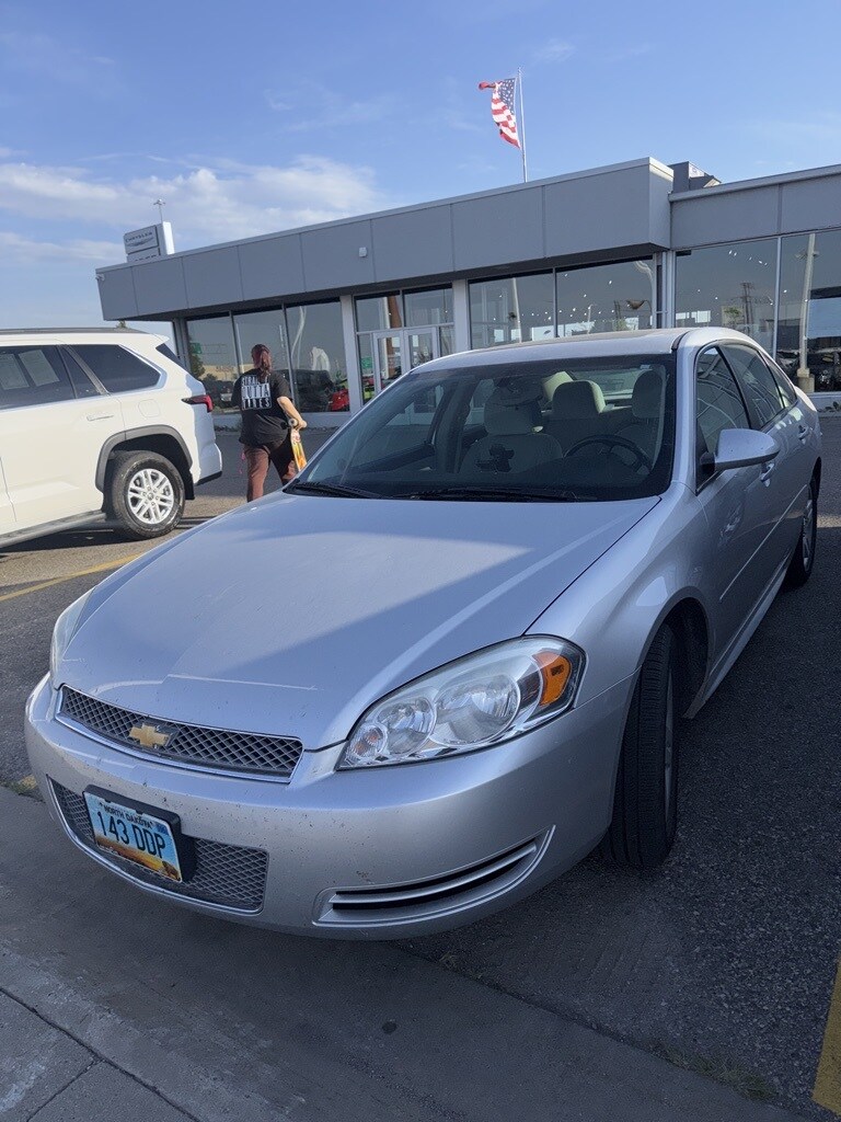 2014 Chevrolet Impala Limited Fleet photo 3
