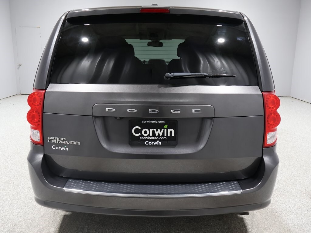 2020 Dodge Grand Caravan SE photo 3