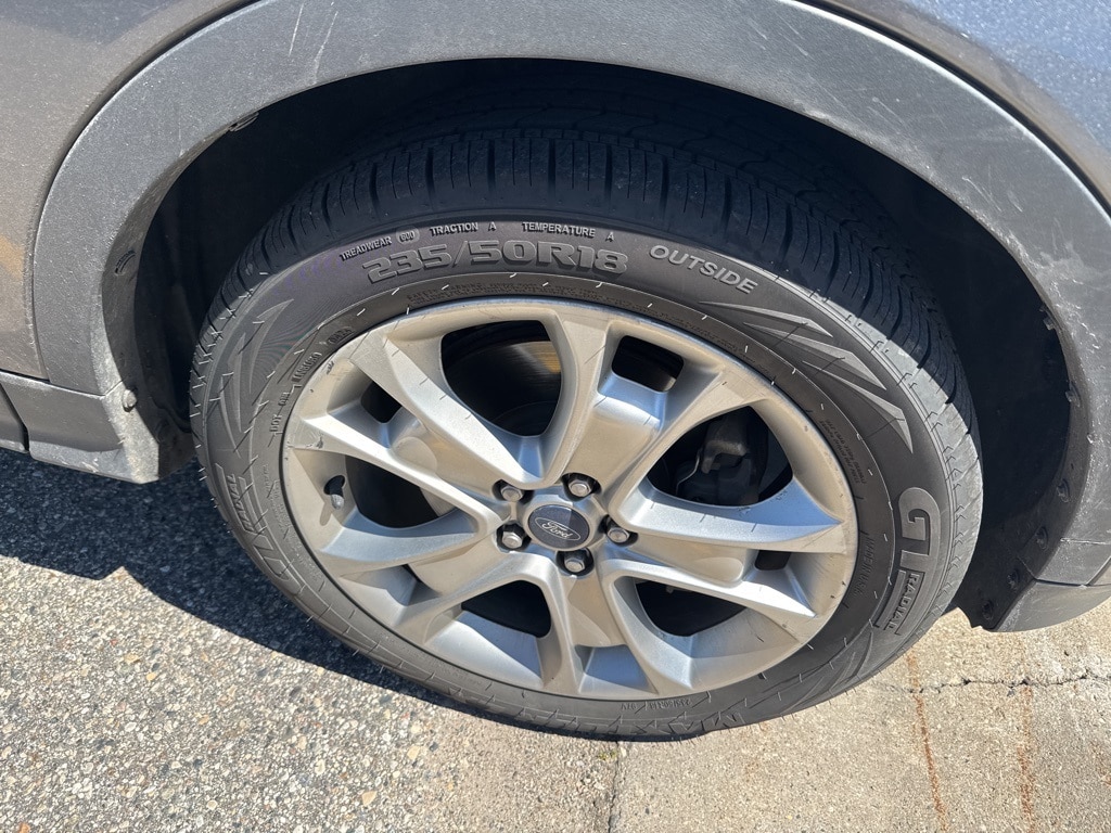Used 2013 Ford Escape SEL with VIN 1FMCU9H99DUA74679 for sale in Fargo, ND