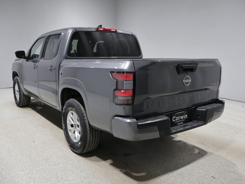 2024 Nissan Frontier SV photo 3