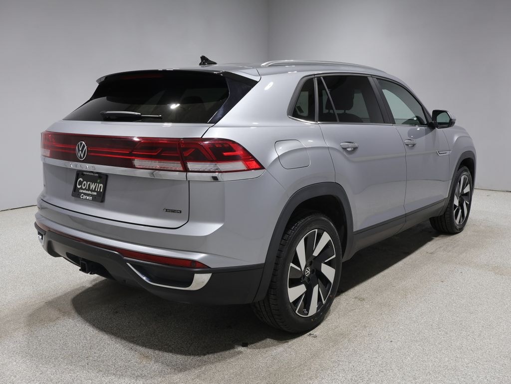 Used 2025 Volkswagen Atlas Cross Sport 2.0T SE w/Technology SUV