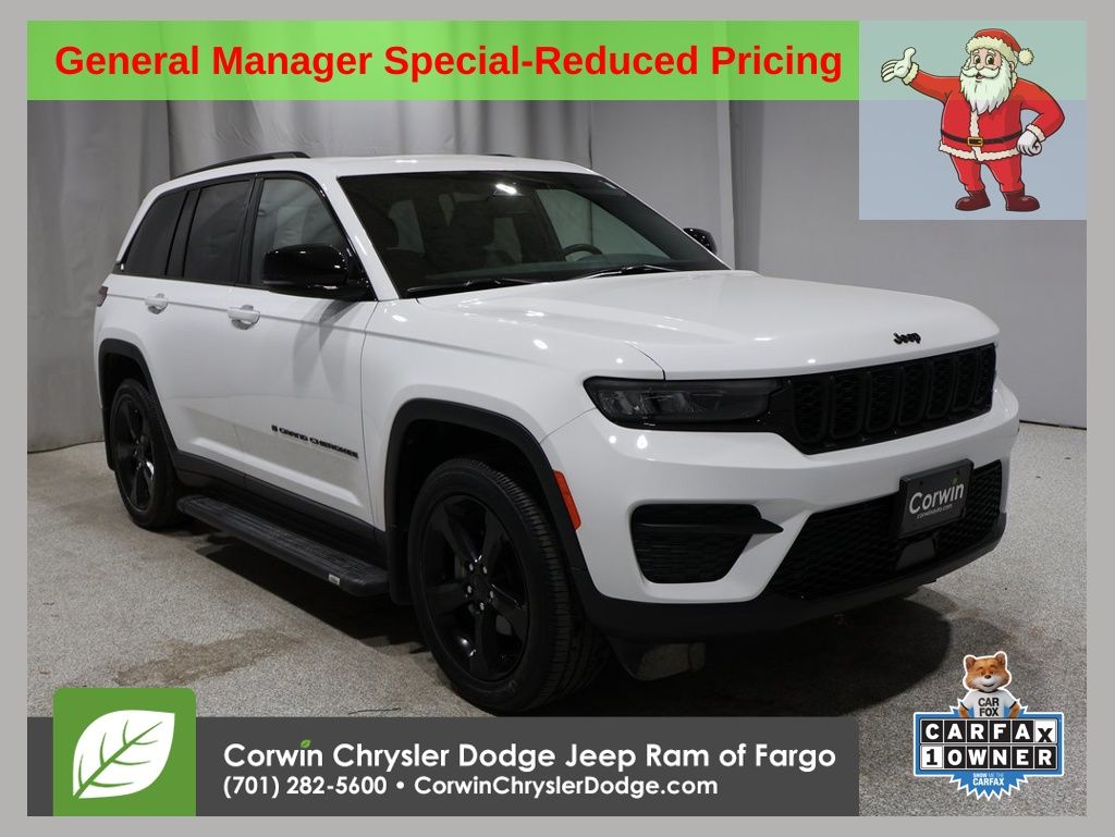 2023 Jeep Grand Cherokee Altitude's photo