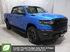 2026 Ram 1500 WARLOCK CREW CAB 4X4 5'7 BOX Pickup