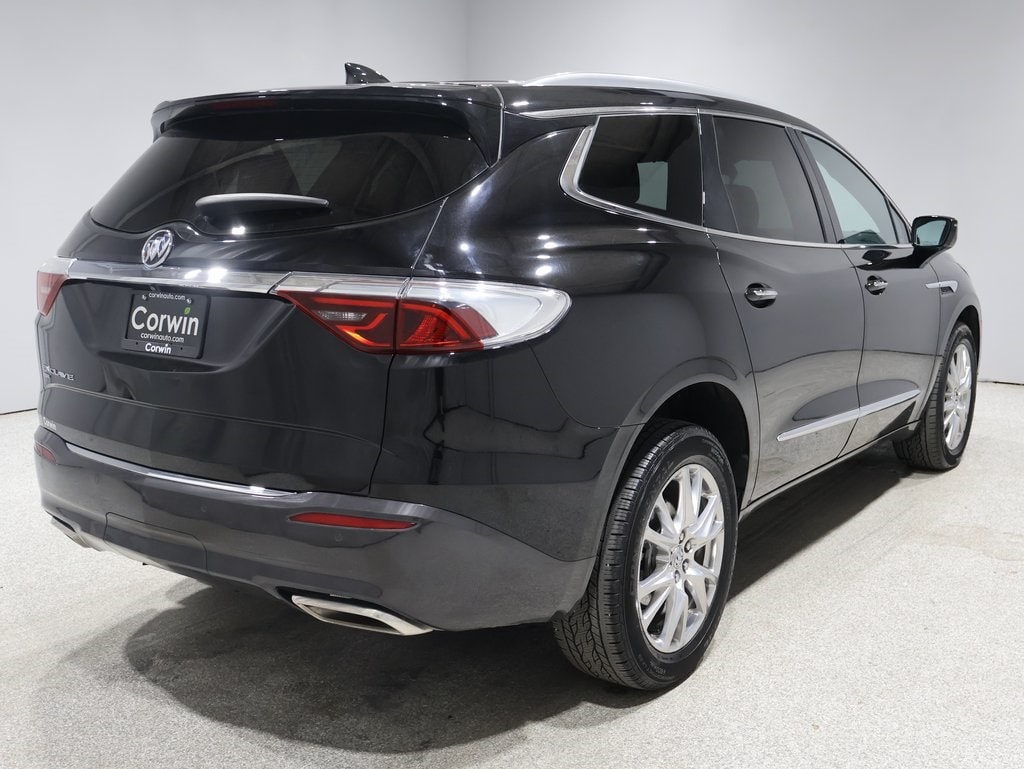 Used 2024 Buick Enclave Essence with VIN 5GAEVAKW2RJ121734 for sale in Fargo, ND