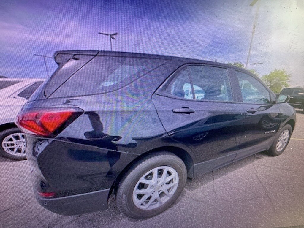 Used 2023 Chevrolet Equinox LS with VIN 3GNAXSEG8PL126225 for sale in Fargo, ND