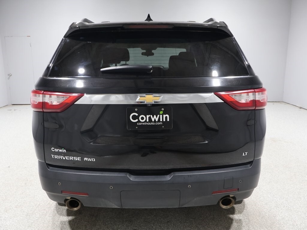 2021 Chevrolet Traverse Cloth 1LT photo 3