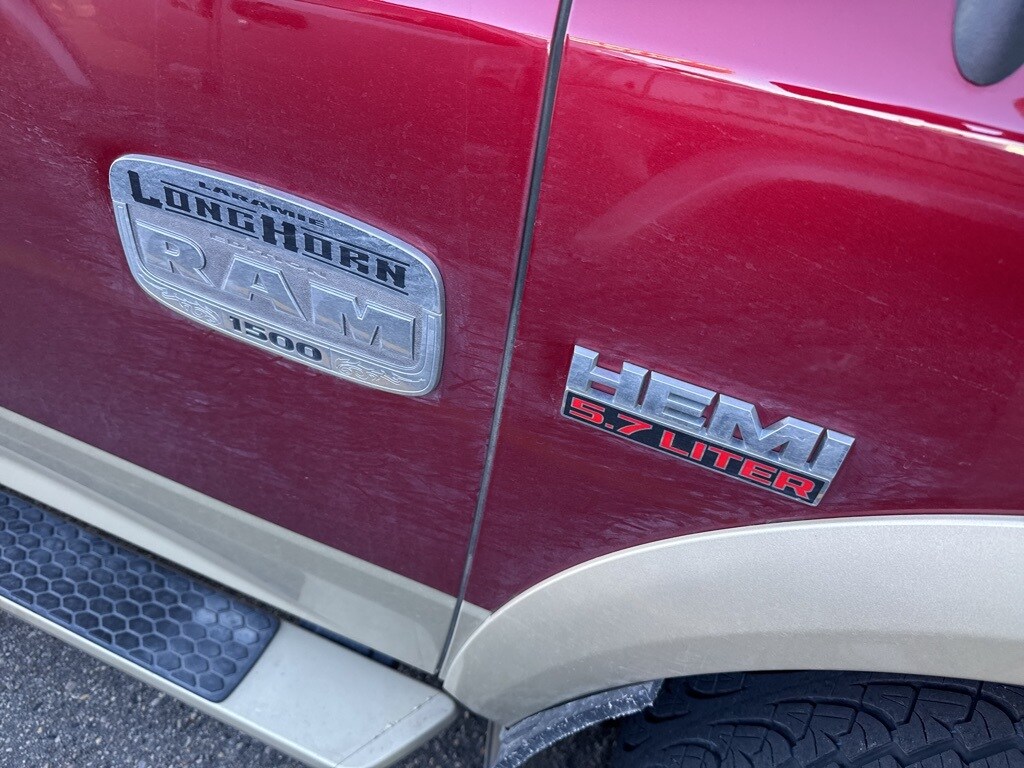 2014 Ram 1500 Longhorn photo 3