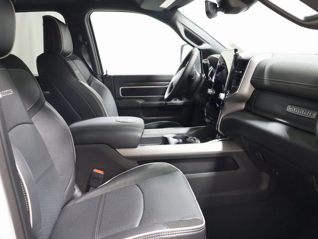 2025 RAM 2500 Laramie - Photo 19