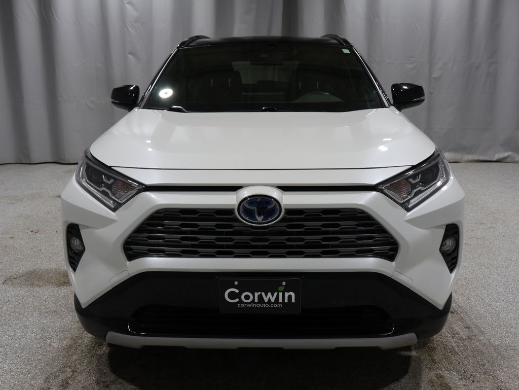 2021 Toyota RAV4 Hybrid XSE photo 4