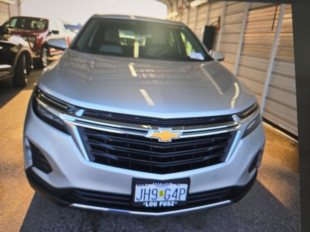 2022 Chevrolet Equinox LT photo 4