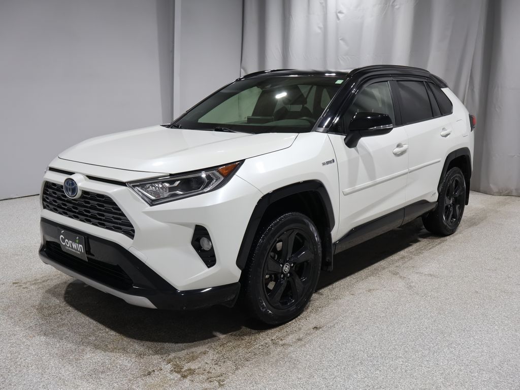 2021 Toyota RAV4 Hybrid XSE photo 3