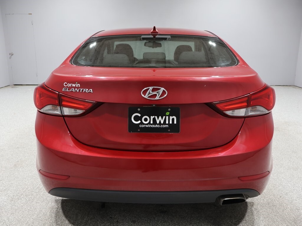 2015 Hyundai Elantra Sport photo 3