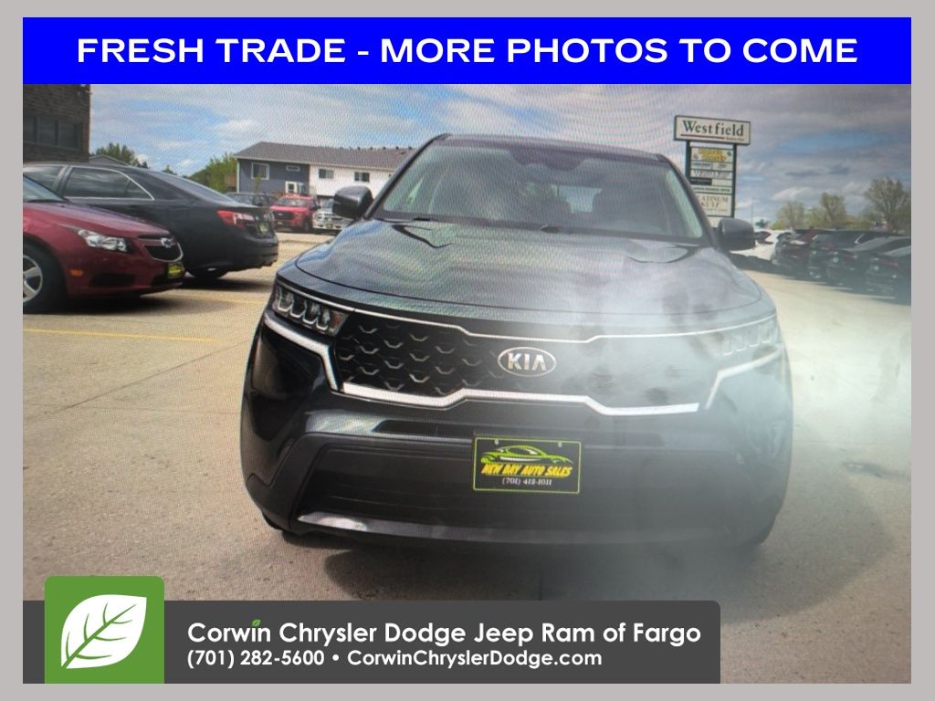 2021 Kia Sorento LX AT's photo